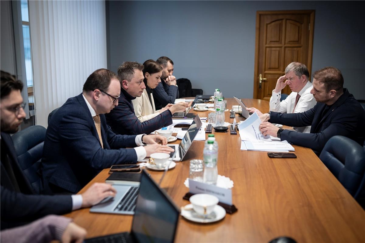 Олексій Соболев провів ознайомчу зустріч з представниками Національної комісії з цінних паперів та фондового ринку