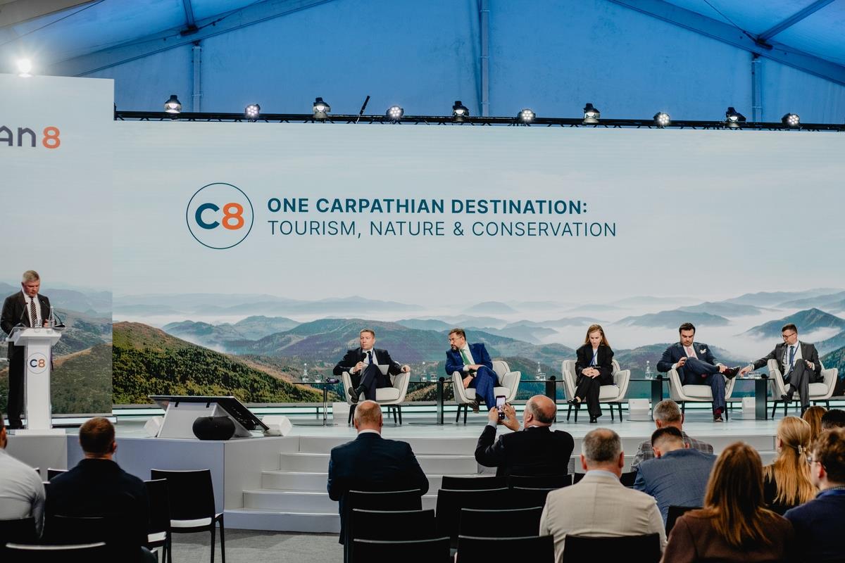 Carpathian 8 Summit: Збереження Карпат — спільна відповідальність держави, громад і партнерів