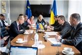 Міністр економіки, довкілля та сільського господарства України Олексій Соболев провів зустріч із Геральдом Рюйтерсом, заступником Генерального директора DG DEFIS, Бенедиктою фон Зехерр-Тосс, керуючою директоркою з питань миру, безпеки та оборони Європейської служби зовнішньої дії, та Посолкою ЄС в Україні Катаріною Матерновою.